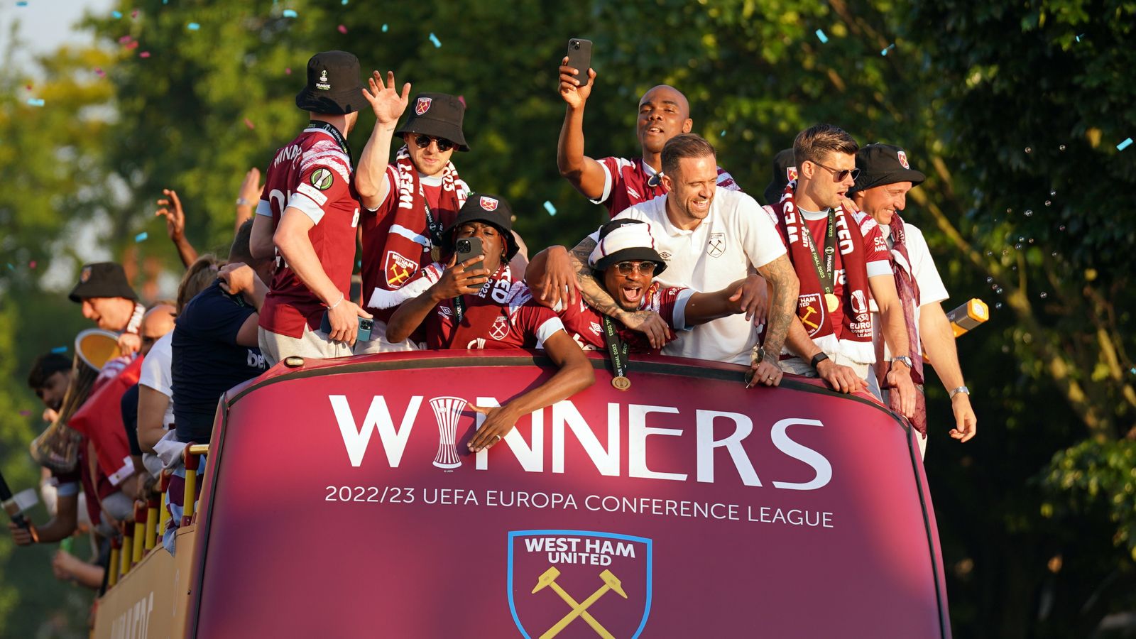 "west-ham-antonio"